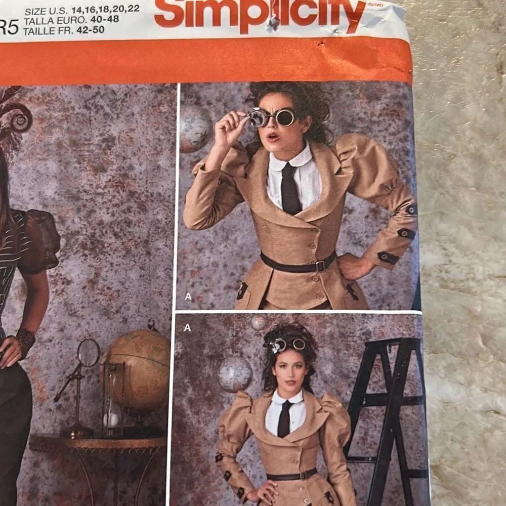Castlecore Simplicity Fantasy Pattern - Picture 3 of 5